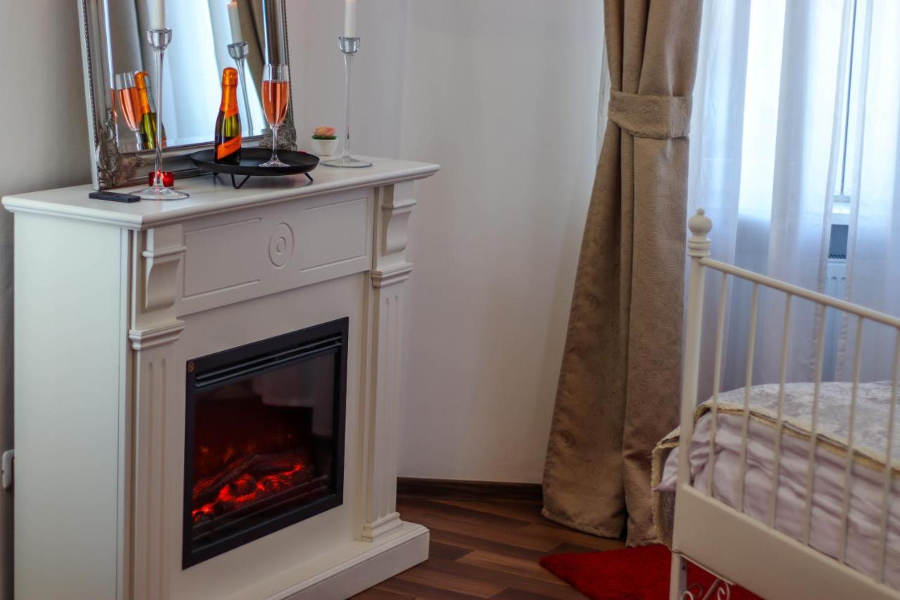 Downtown Central University Apartament - Cal1 Bukurešť Exteriér fotografie